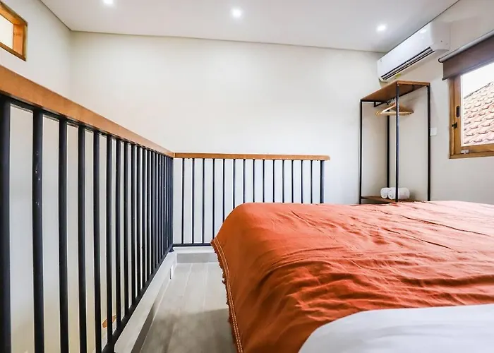 ゲストハウス Linjong Loft C - 2 Floors, Kitchen, 1 Km Echo 3*